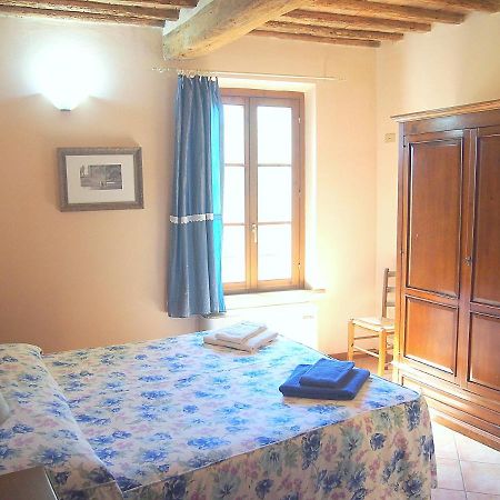Nell'Antica Torre Di Fronte A Siena Apartment Exterior foto