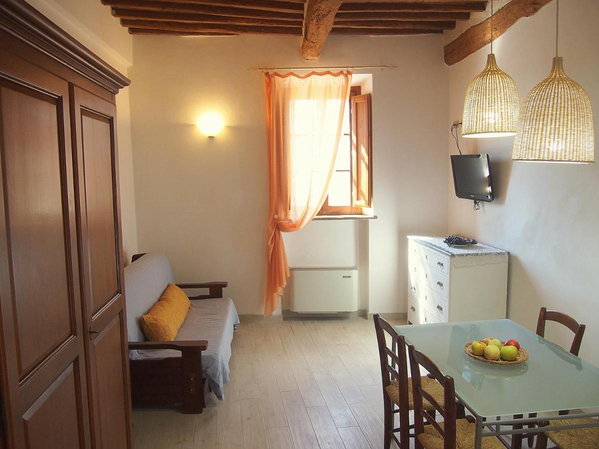 Nell'Antica Torre Di Fronte A Siena Apartment Exterior foto
